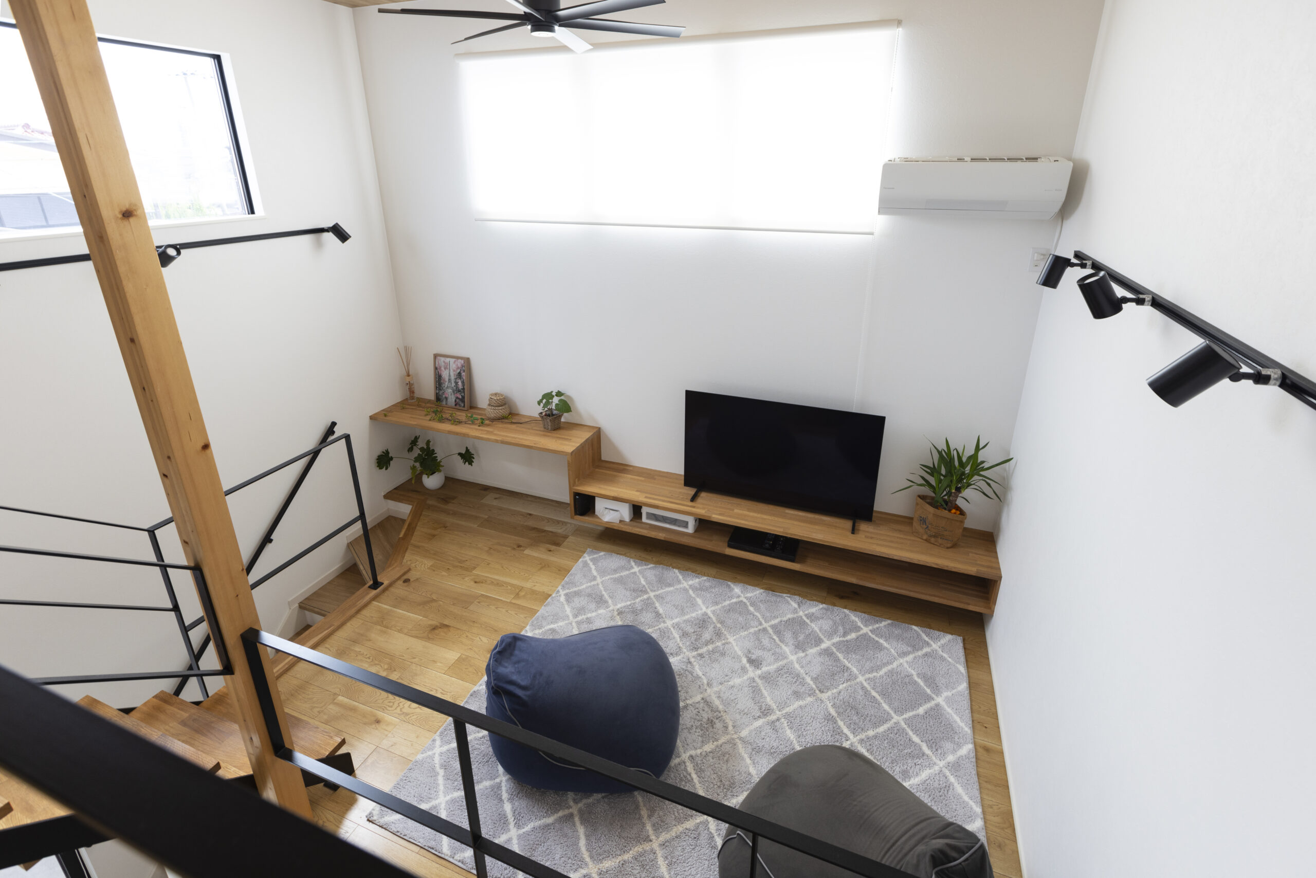 中庭があるスキップフロアのお家